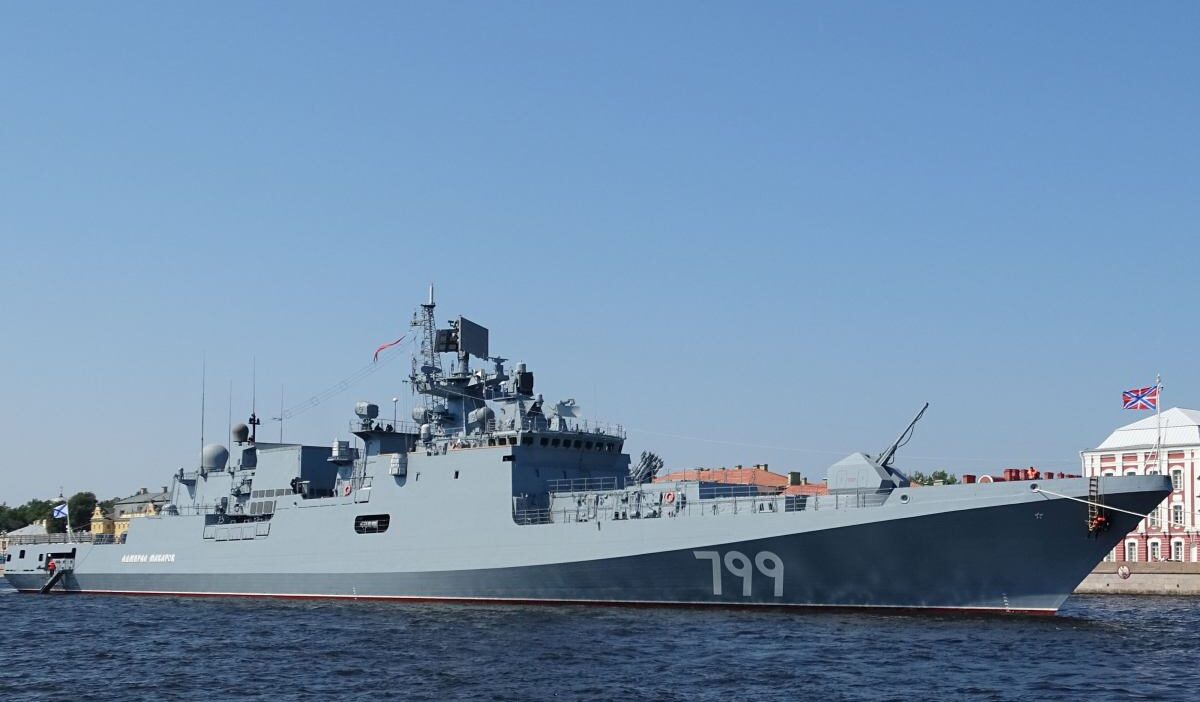 Ukrayna novorosiysk limani ve karadeniz deki bir petrol platformunu hedef aldi 59153