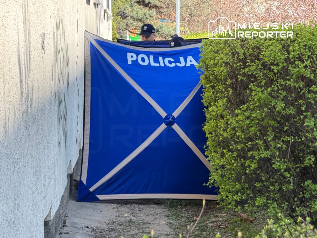 varsova da 4 kattan dusen sahis hayatini kaybetti 58631