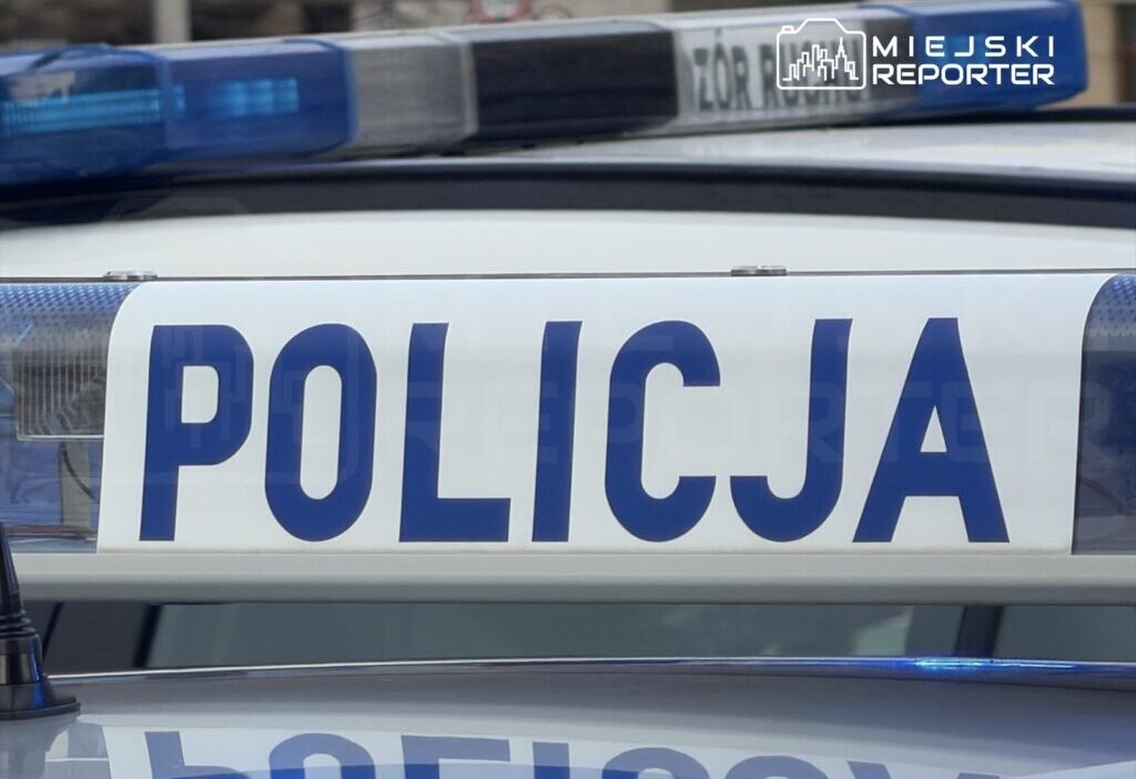 Varsova da alkollu surucu pazara carpti olay yeri guvenlik kamerasina yansidi 66525