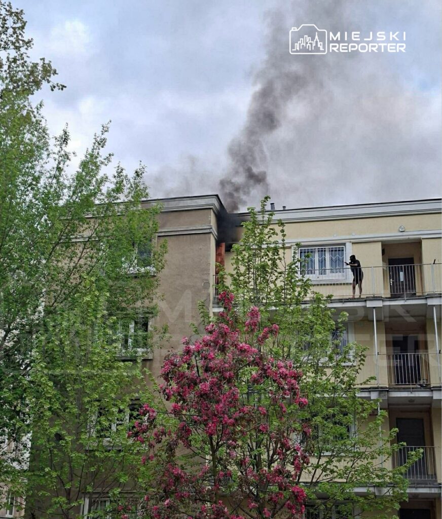 varsova da bir apartmanda yangin bir kisi tahliye edildi 66145