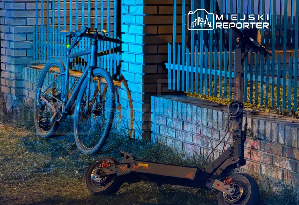 Varsova da bisikletli ve elektrikli scooter surucusu carpisti bir yarali 67622