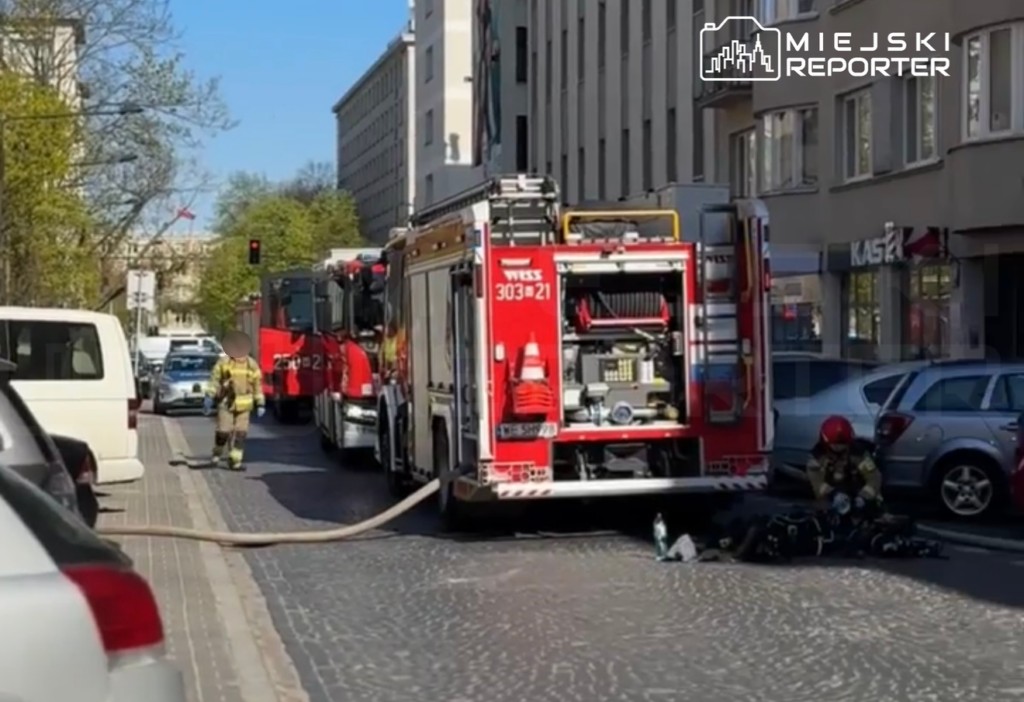 Varsova da blokta elektrik saftinda yangin yaralilar var 63354