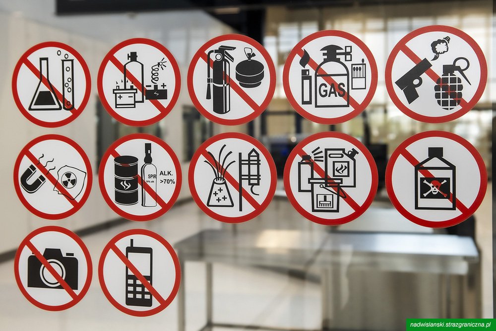 Varsova da bomba i hbari yapan yolcuya para cezasi ve ucus yasagi 58118