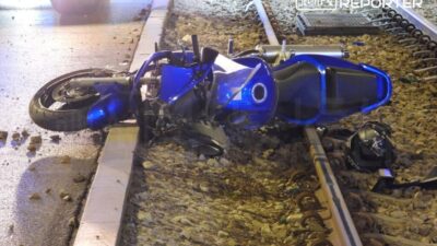 Varsova da motosiklet kazasi 22 yasindaki surucu agir yaralandi 66397