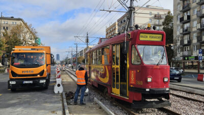 Varsova da narutowicza meydani yenileme calismalari basladi ulasimda gecici kisitlamalar 65508