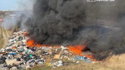 Varsova da otoban ve havaalani yakininda genis alanli yangin 57818