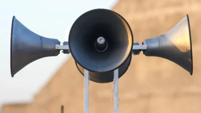 Varsova da pazartesi siren testi yapilacak sakinlik cagrisi 61103