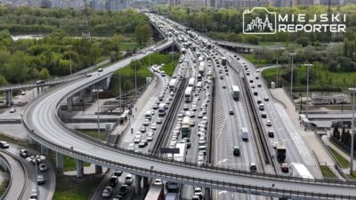 Varsova da s8 otoyolunda zincirleme kaza 20 kilometrelik trafik yogunlugu 67598