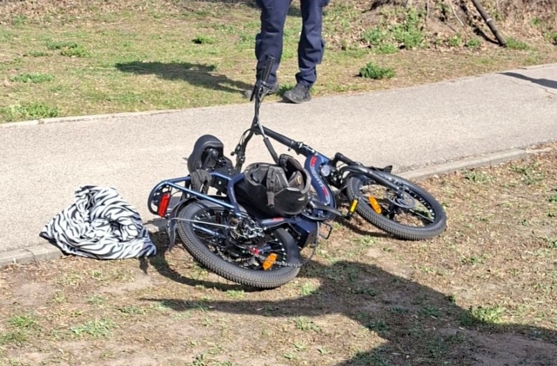 Varsova da sehir muhafizlari bisikletli vatandasa hayat verdi 59647