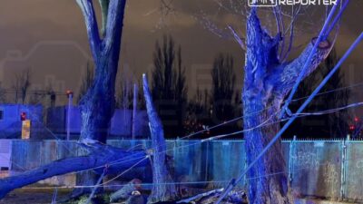 Varsova da siddetli firtina tramvay hattini felc etti 58992