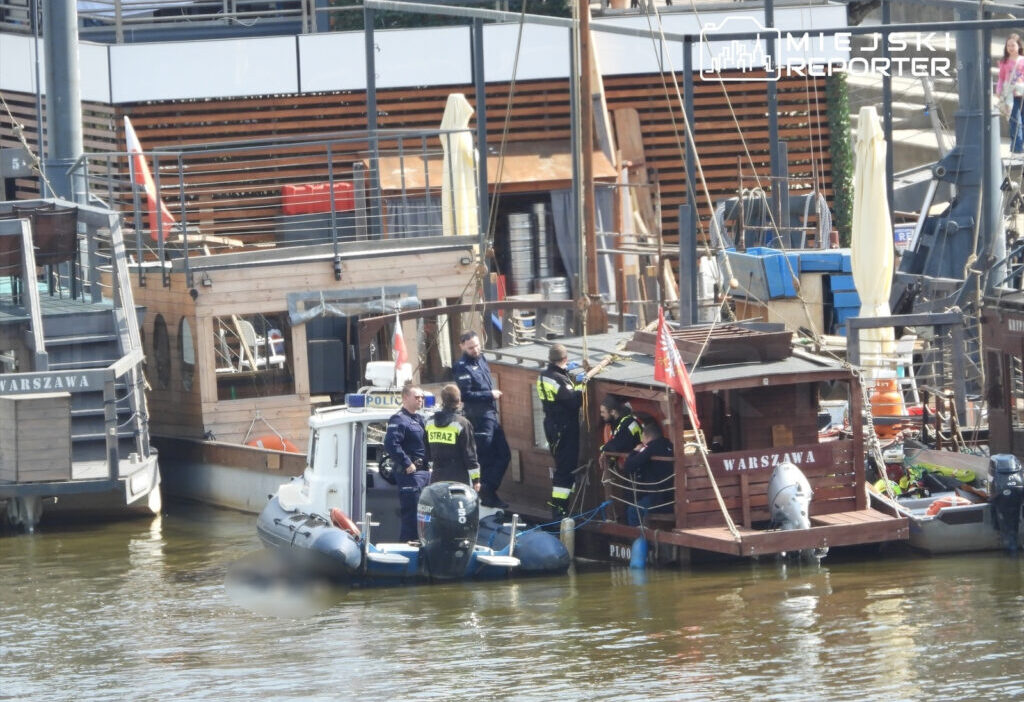 Varsova da visla nehri nde kimligi belirsiz erkek cesedi bulundu 63525