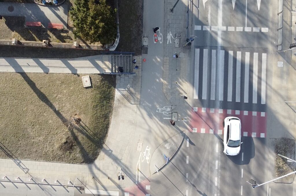 Varsova da yaya guvenligini artirmaya yonelik pilot uygulama baslatildi 65387