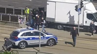 Varsova da yeralti gecidinde kacak kumar ve uyusturucu operasyonu 64285