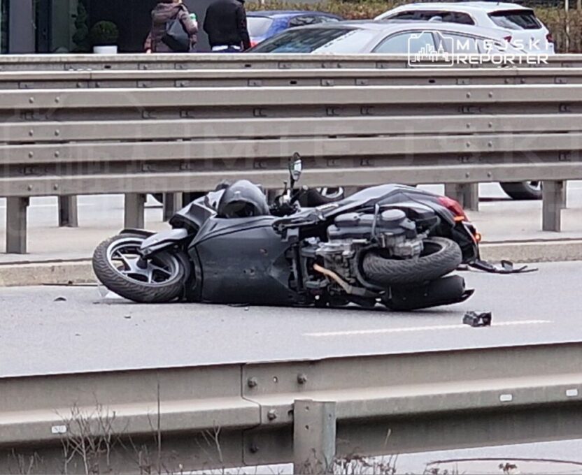 Varsova da zincirleme trafik kazasi motosiklet surucusu yaralandi 62003