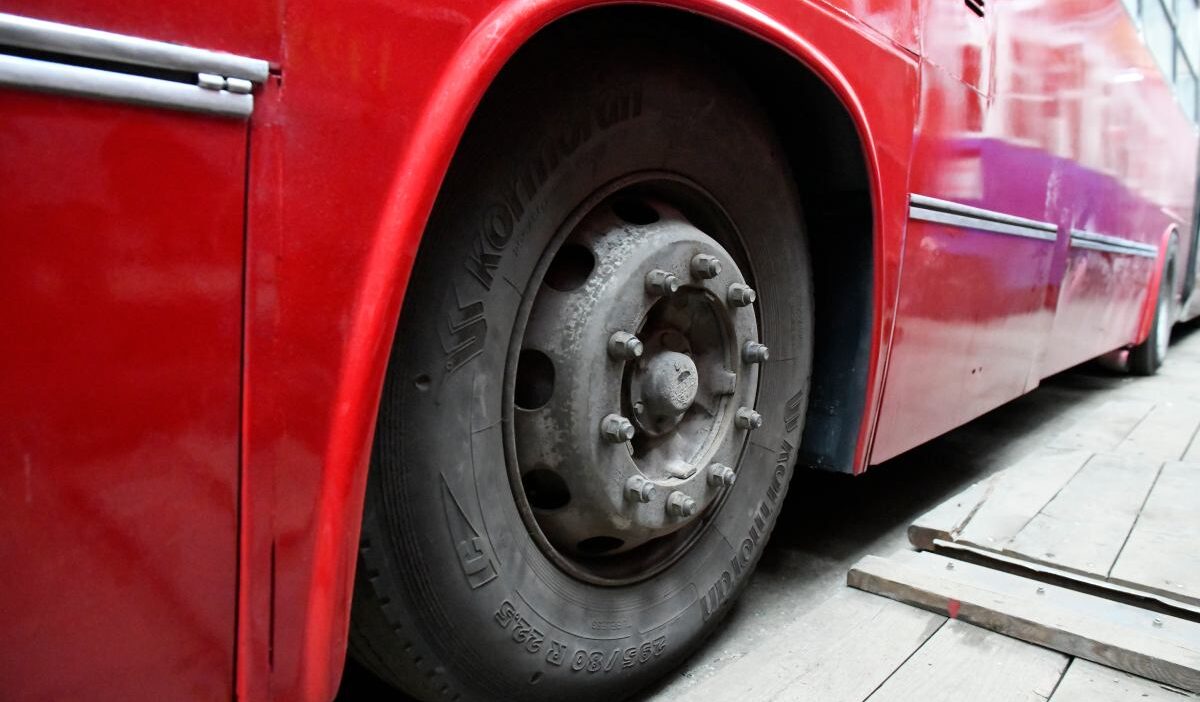 Wroc aw da otobus lastigi patladi 70 yasindaki kadin yaralandi 59499