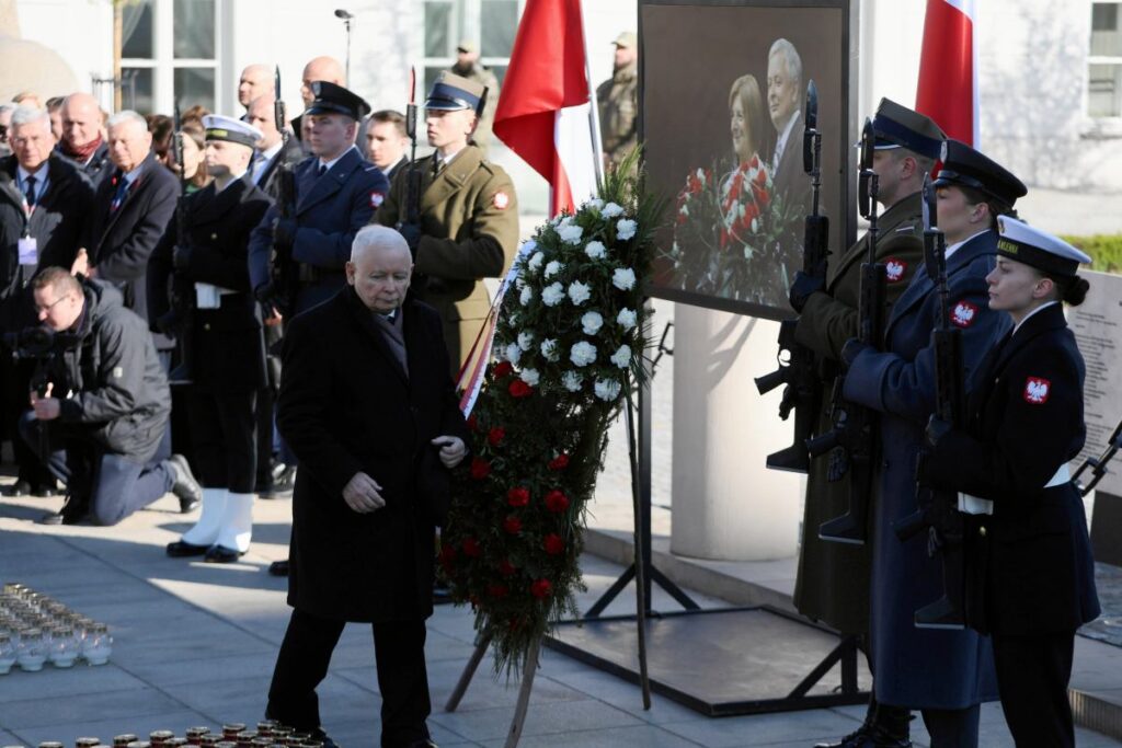 z32719163IHG16 rocznica katastrofy smolenskiej