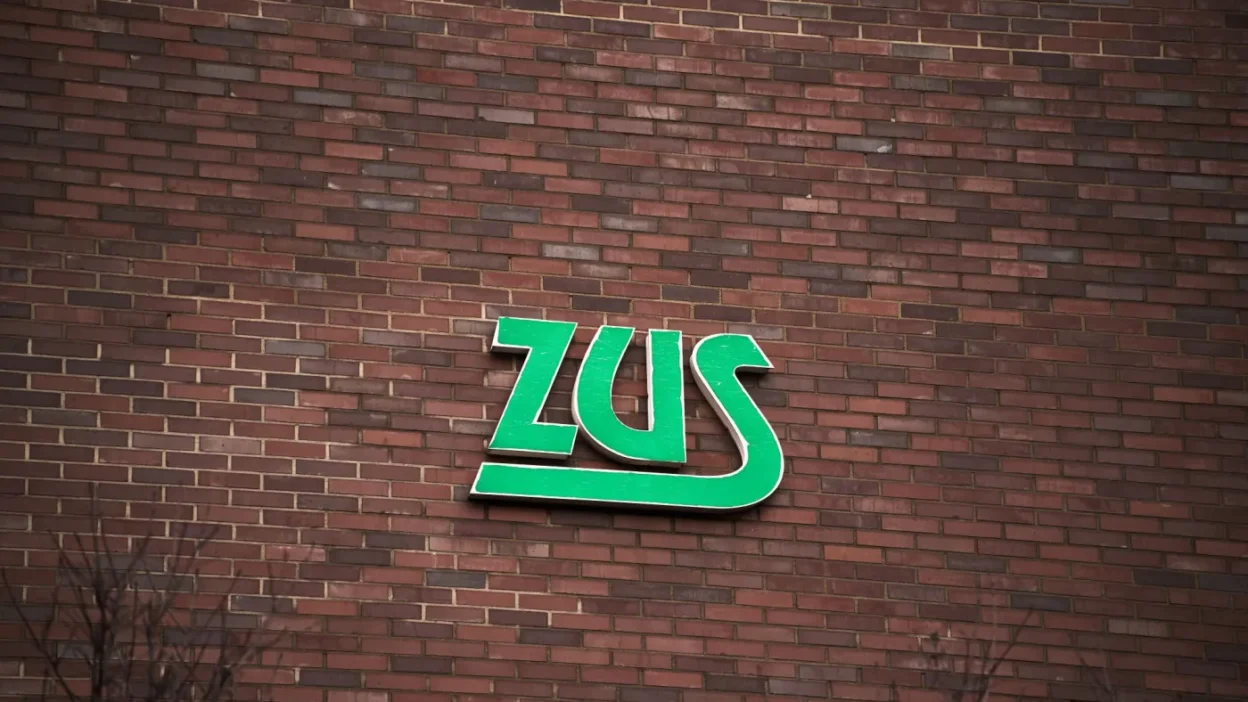 Zus, çalışma süresi belgelerinin doğrulanması i̇çin i̇şverenlere yeni i̇mkan sundu 1 Zus calisma suresi belgelerinin dogrulanmasi i cin i sverenlere yeni i mkan sundu 57899