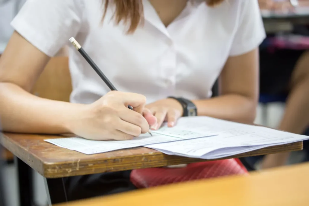 2026 matura sinavlari 4 mayis ta baslayacak takvim format ve sonuclar 67680