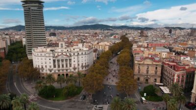 Barcelona ve cevresinde art arda saldirilar bir kadin hayatini kaybetti 68645