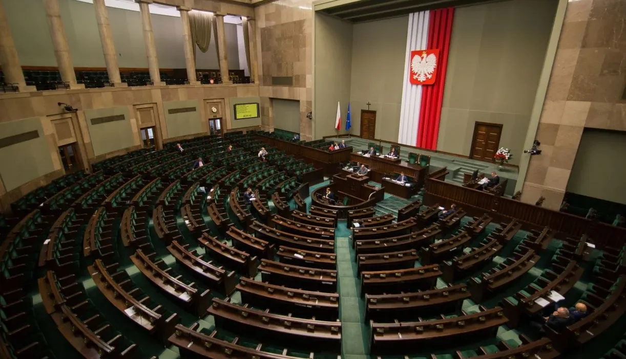 Cbos mayıs ayı anketi: polonya'da cumhurbaşkanı ve parlamento üzerine kamuoyu görüşü 1 Cbos mayis ayi anketi polonya da cumhurbaskani ve parlamento uzerine kamuoyu gorusu 72922