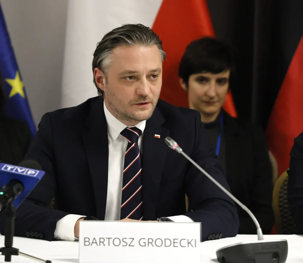 cumhurbaskani karol nawrocki bbn nin yeni baskani olarak bartosz grodecki yi atadi 69290