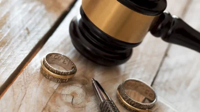 Cumhurbaskani nin bosanma veto su mahkemeleri felc edecek olu i liskilerin agonisini uzatiyor 69635