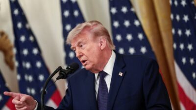 Donald trump, oğlunun düğününe katılmaktan vazgeçti 2 Donald trump oglunun dugunune katilmaktan vazgecti 72453
