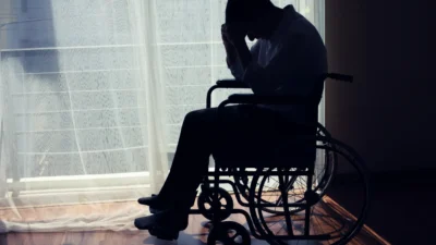 Engelli bireylerin rehabilitasyon tatili desteklerinde yasanan hukuki belirsizlikler ve yerel yonetim uygulamalari 70782