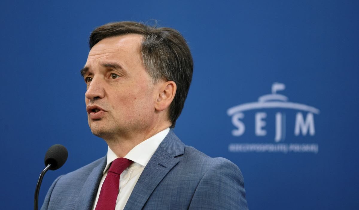 Eski polonya adalet bakanı zbigniew ziobro’nun abd’ye geçişi ve hakkındaki soruşturma süreci 1 Eski polonya adalet bakani zbigniew ziobro nun abd ye gecisi ve hakkindaki sorusturma sureci 70692