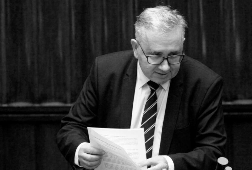 Eski polonya milletvekili ve bakan yardimcisi piotr pyzik hayatini kaybetti 72537