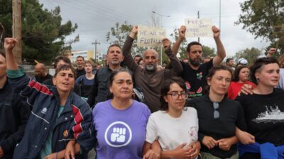 I srail aciklamasi kreta kiyilarinda yardim gemisi operasyonu 34 aktivist hastaneye kaldirildi 67951