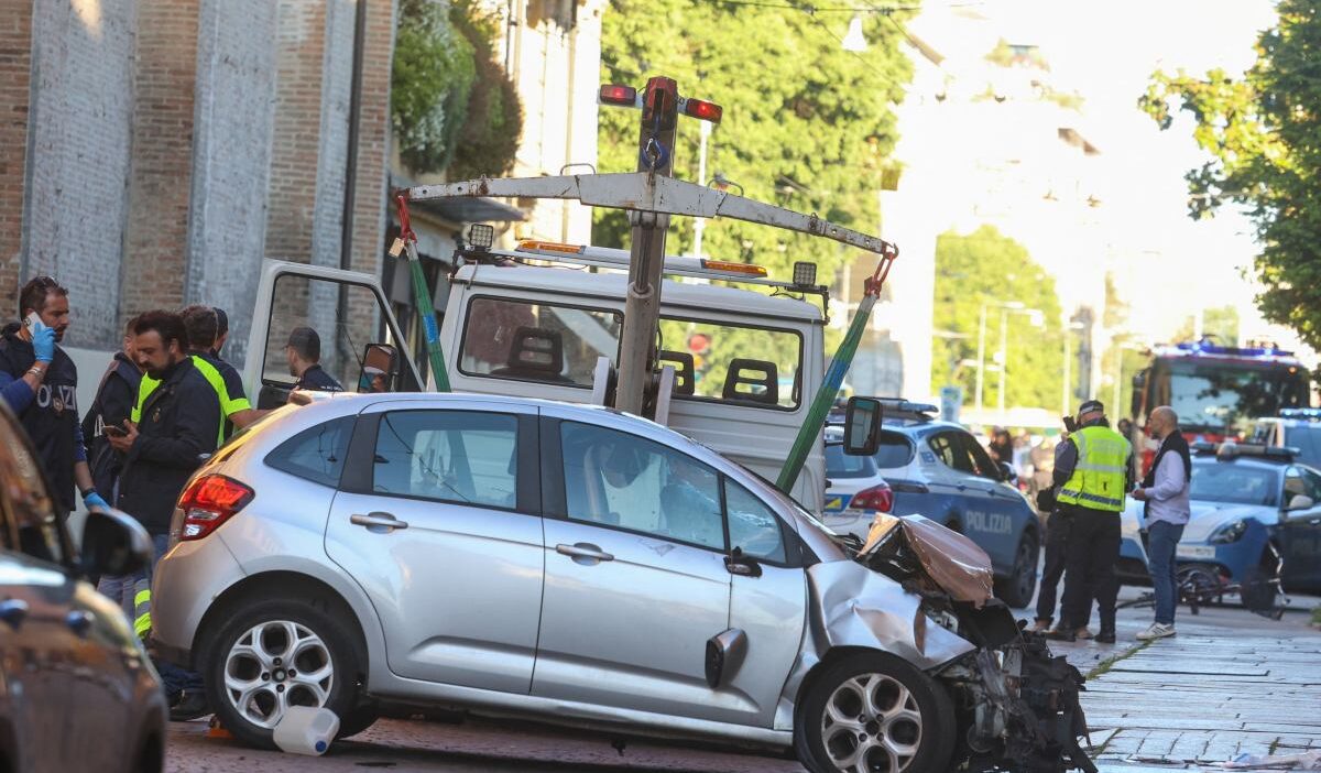 I talya nin modena kentindeki saldirida yaralananlarin saglik durumu hakkinda bilgi verildi 70634