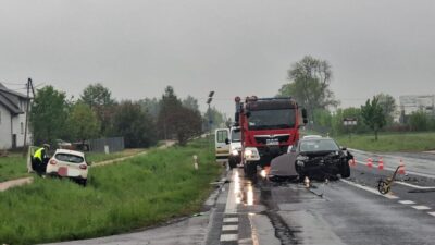 Mazovya bolgesi nde trafik kazasi 3 cocuk hastaneye kaldirildi 70149