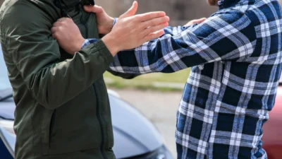 Meşru müdafaanın sınırları: hırsızlığa karşı savunma cezalandırılabilir mi? 3 Mesru mudafaanin sinirlari hirsizliga karsi savunma cezalandirilabilir mi 68448