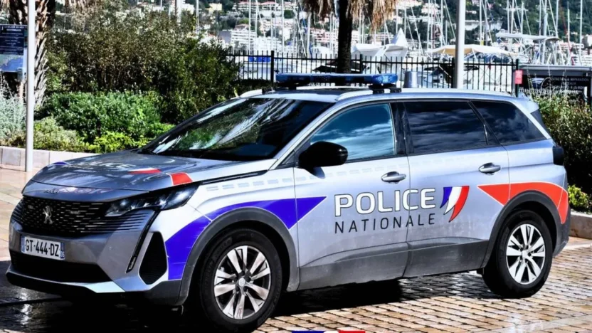 Nice te kanli pazartesi moulins semtinde kalabaliga ates acildi olu ve yaralilar var 69768