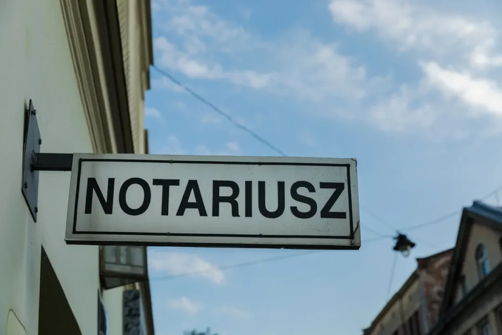 noterlerde vasiyetname talebi rekor kirdi polonyalilar mal varliklarini guvence altina aliyor 68086