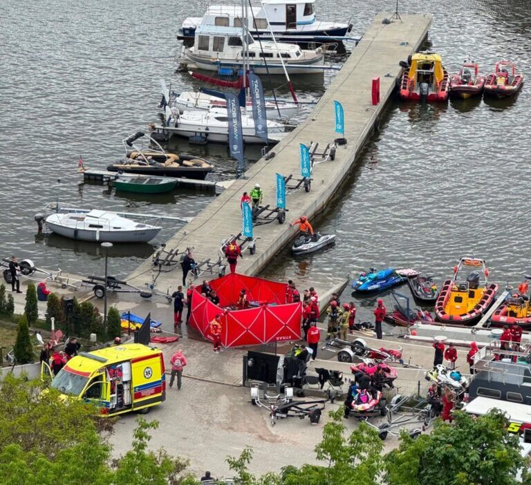 P ock taki jet ski sampiyonasinda trajik kaza 19 yasindaki sporcu hayatini kaybetti 69477