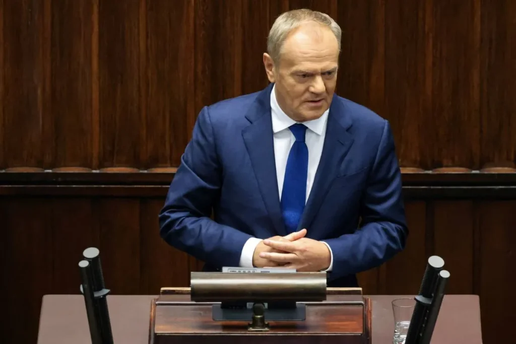 polonya basbakani tusk cumhurbaskani nawrocki nin anayasa calismalarina elestirel yaklasti 68166
