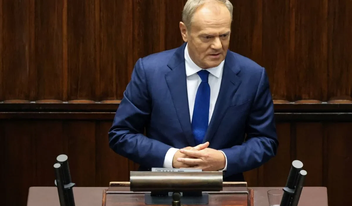 Polonya başbakanı tusk, cumhurbaşkanı nawrocki’nin anayasa çalışmalarına eleştirel yaklaştı 1 Polonya basbakani tusk cumhurbaskani nawrocki nin anayasa calismalarina elestirel yaklasti 68166
