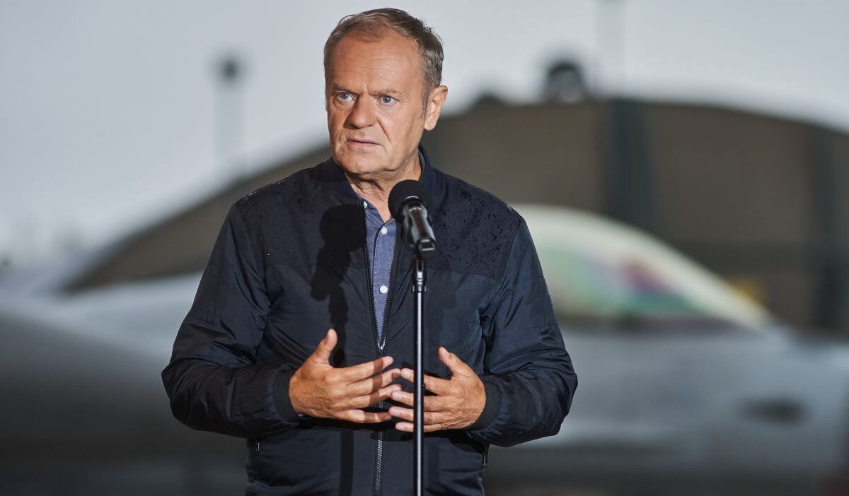 Polonya başbakanı tusk: cumhurbaşkanı’nın ailesinin evindeki yangınla i̇lgili soruşturma sürüyor 1 Polonya basbakani tusk cumhurbaskani nin ailesinin evindeki yanginla i lgili sorusturma suruyor 73273