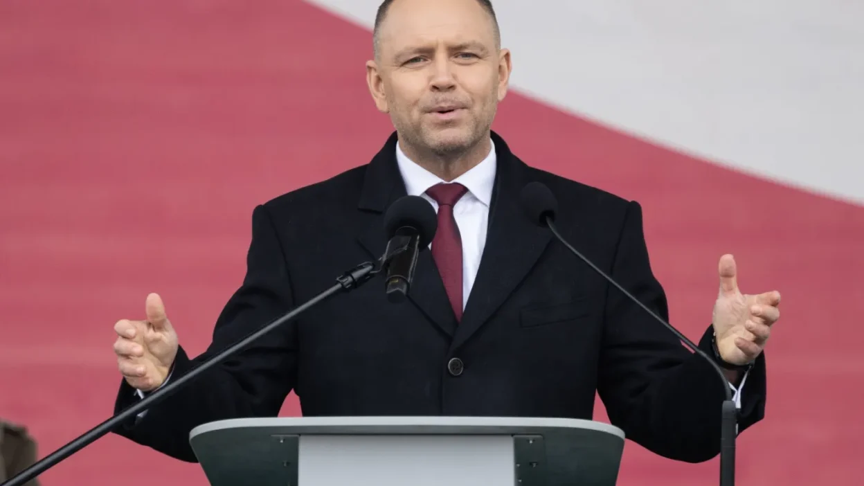 Polonya cumhurbaskani nawrocki den i klim politikasi referandumu i cin i kinci basvuru hazirligi 72385