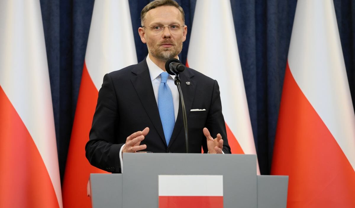 Polonya cumhurbaşkanlığı özel kalem müdürü zbigniew bogucki hakkında tanıklık süreci 1 Polonya cumhurbaskanligi ozel kalem muduru zbigniew bogucki hakkinda taniklik sureci 72430