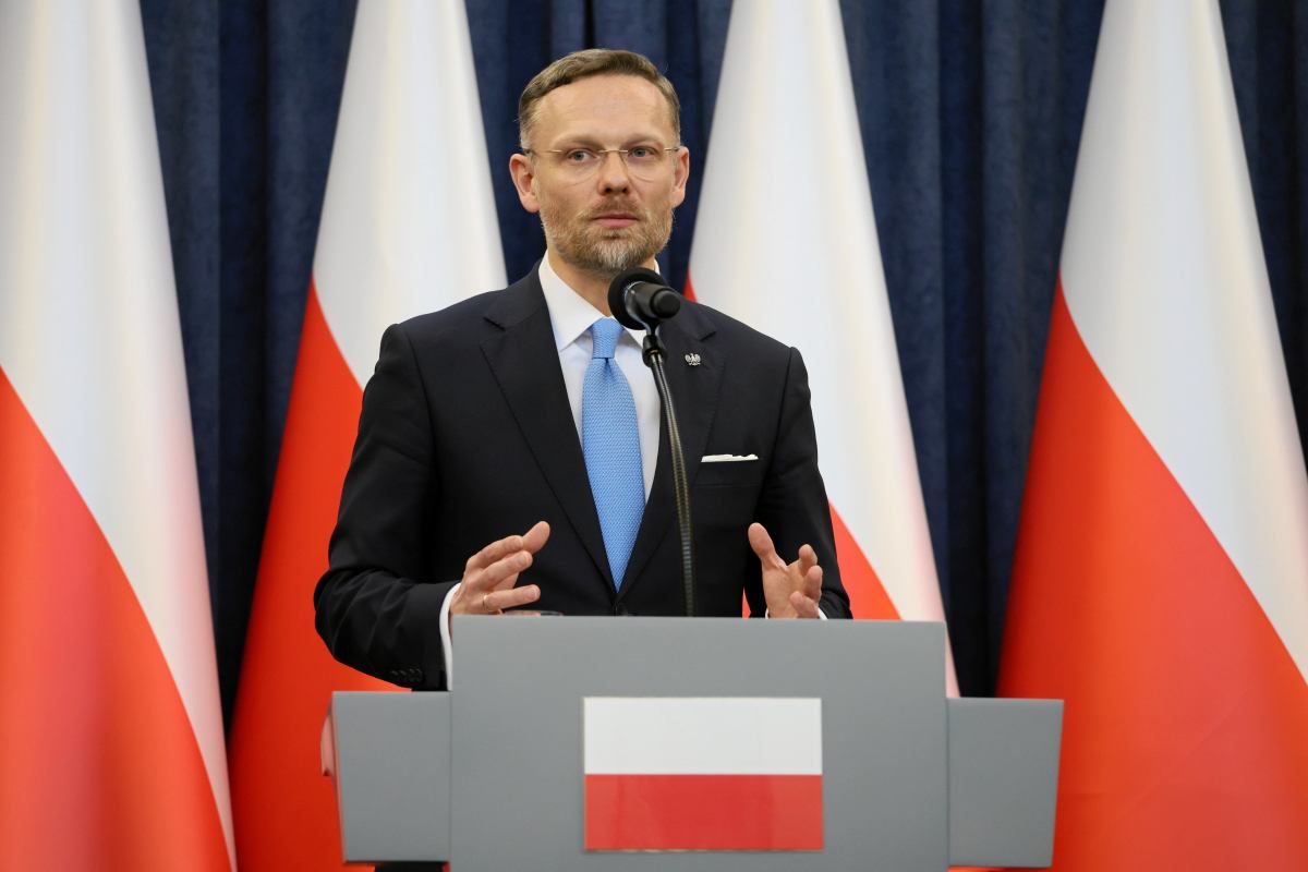 Polonya cumhurbaskanligi ozel kalem muduru zbigniew bogucki hakkinda taniklik sureci 72430