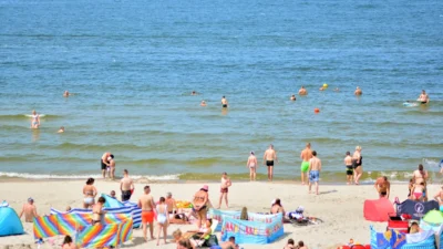 Polonya da 2026 yaz tatili i cin cocuklara 1250 pln destek saglanacak 71493