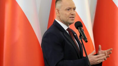 Polonya da ab i klim politikalari ve yasam maliyeti uzerine referandum teklifi 69249