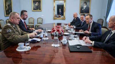 Polonya da abd askeri varligi ve rotasyon surecine i liskin degerlendirmeler 70200