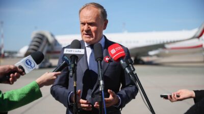 Polonya'da anayasa tartışması: tusk, hukukun üstünlüğünü vurguladı, nawrocki yeni anayasa çalışmalarına başladı 3 Polonya da anayasa tartismasi tusk hukukun ustunlugunu vurguladi nawrocki yeni anayasa calismalarina basladi 68095