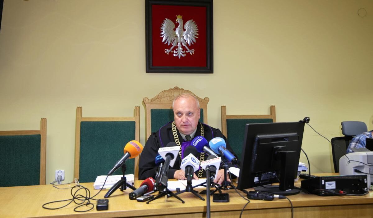 Polonya da belarus sinirinda ates acan asker beraat etti 73378