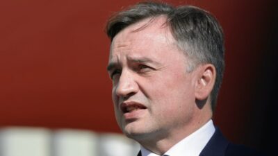 Polonya da doktorlar davasi karar sureci uzuyor sorusturma genisliyor 67954