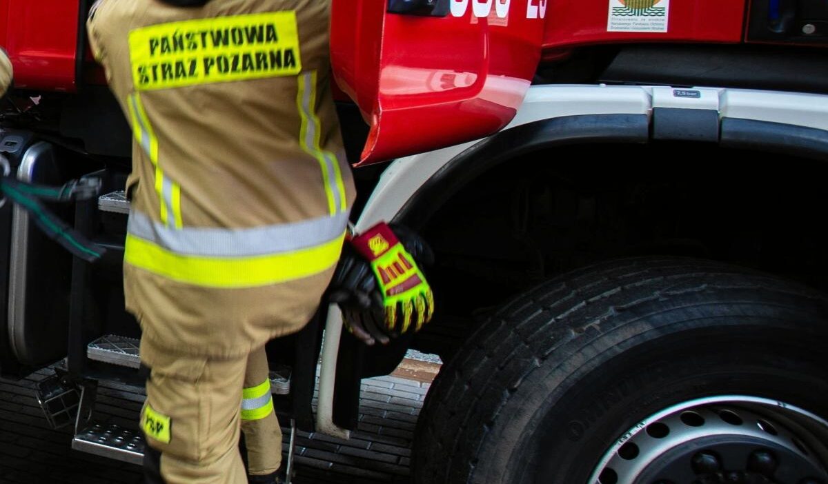Polonya'da evde gaz patlaması: bir genç kız hayatını kaybetti 1 Polonya da evde gaz patlamasi bir genc kiz hayatini kaybetti 68160